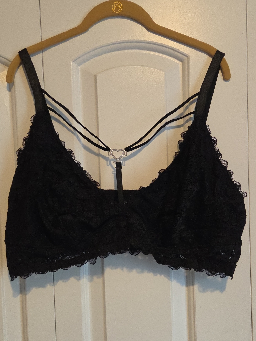 Black Lace Bralette with Strappy Back With Panty